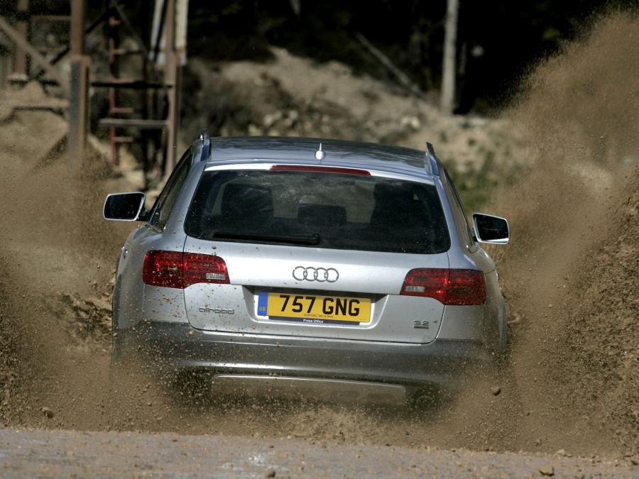  Audi A6 Allroad 3.2 Quattro (4F, C6) 2006 года  (UK) (фото 2 из 6)